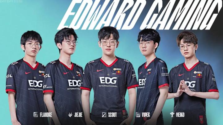 阵容深度仍 阵容深度仍