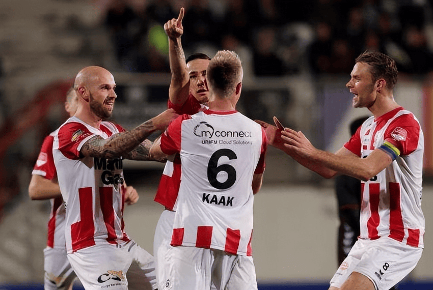 更是法国足 更是法国足