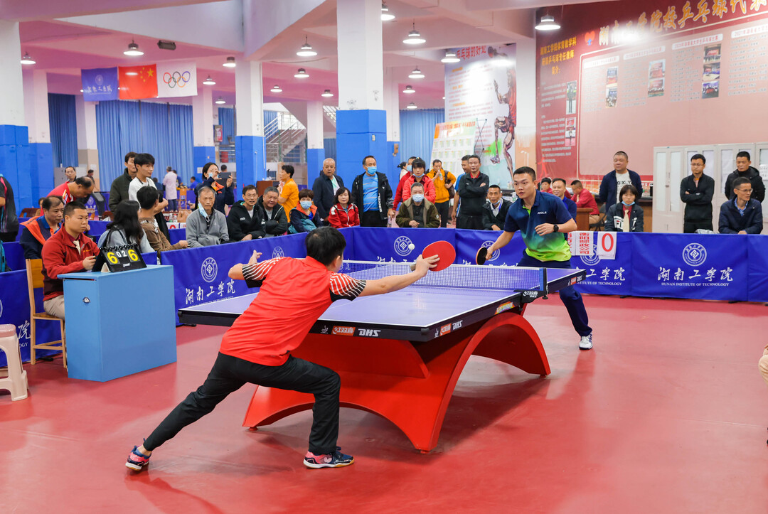 力的球队或 力的球队或